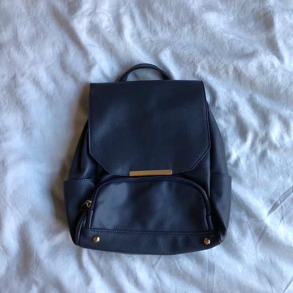 Culture Riot Backpack - Picture 2 of 7